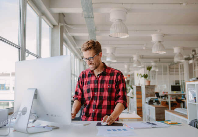 Benefits Of A Standing Desk